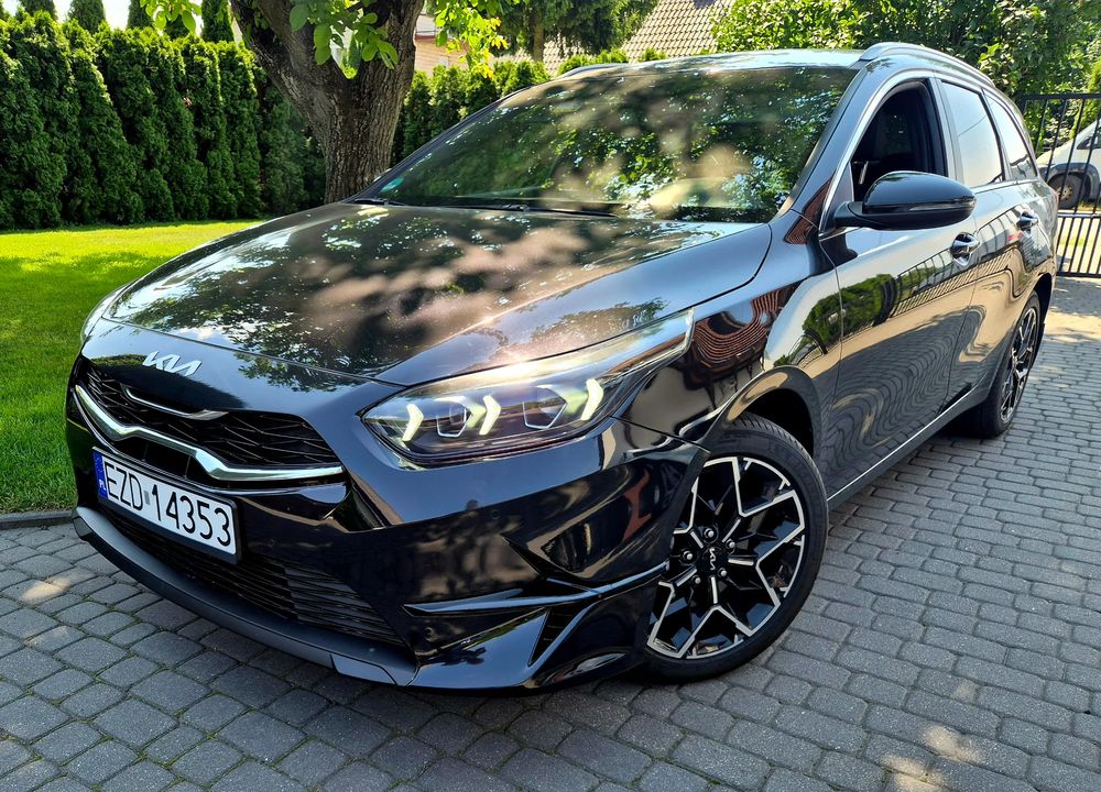 Kia Ceed III (2018-) 2025