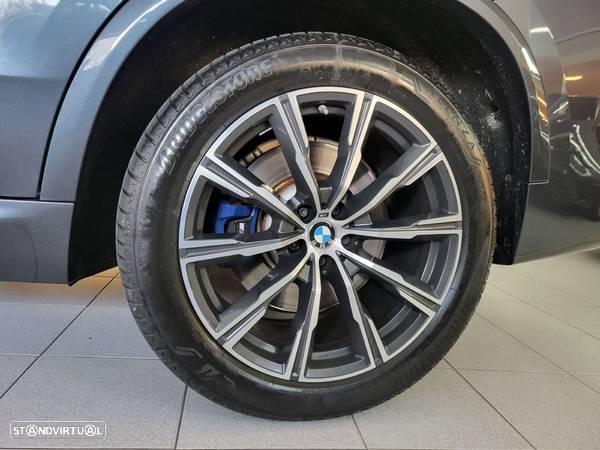 BMW X5 30 d xDrive Pack M - 25