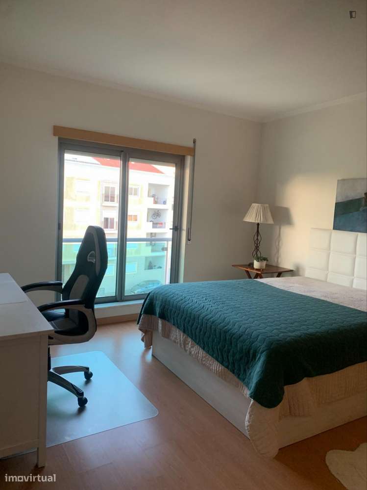 Apartamento com 3 quartos - localizado em Lagos - Grande imagem: 4/10