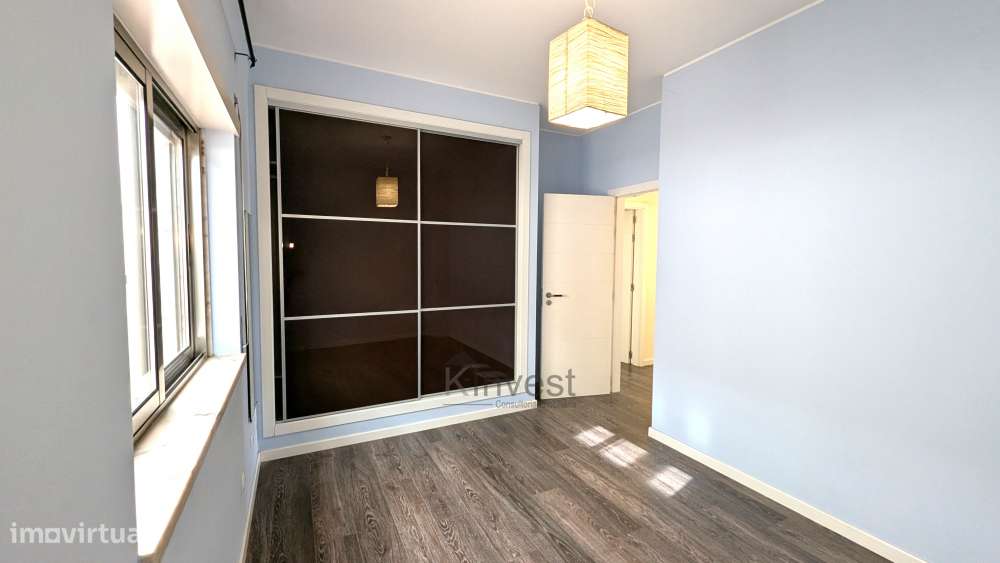 T3 Duplex com Vista Castelo, Serra e Mar – Condomínio Fechado em Sesim-10