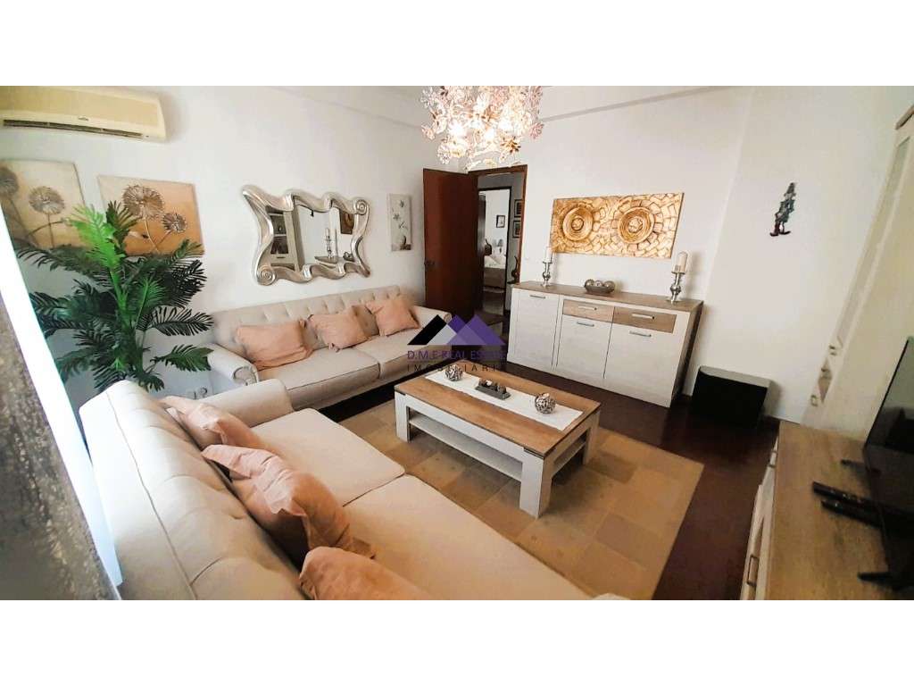 Apartamento T4 Mobilado e Equipado - Grande imagem: 4/48