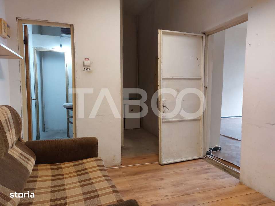 Spatiu comercial 48 mp 2 camere zona cu vad comercial Piata Noua - Imagine principală: 4/11
