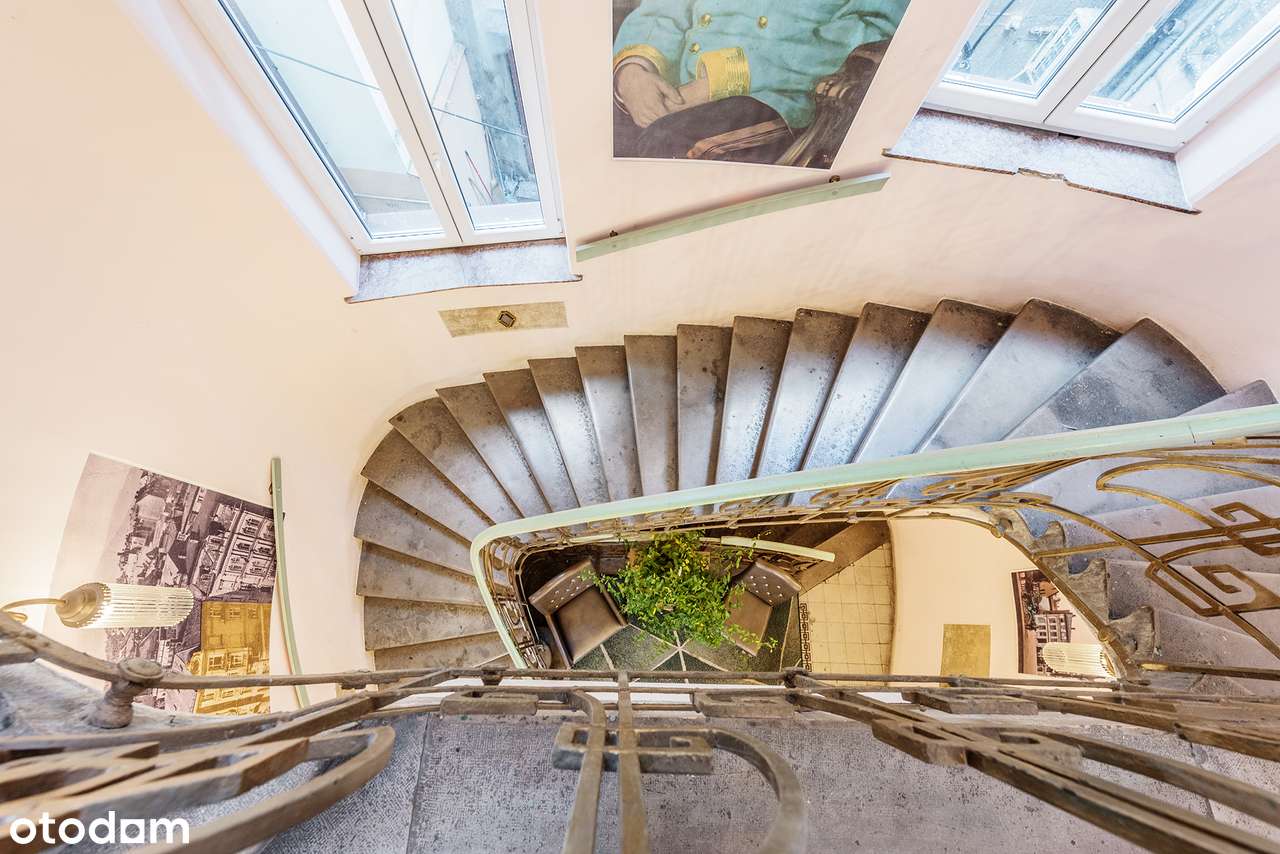 Przepiękna kamienica po remoncie generalnym, wynajęta-stały dochód-4