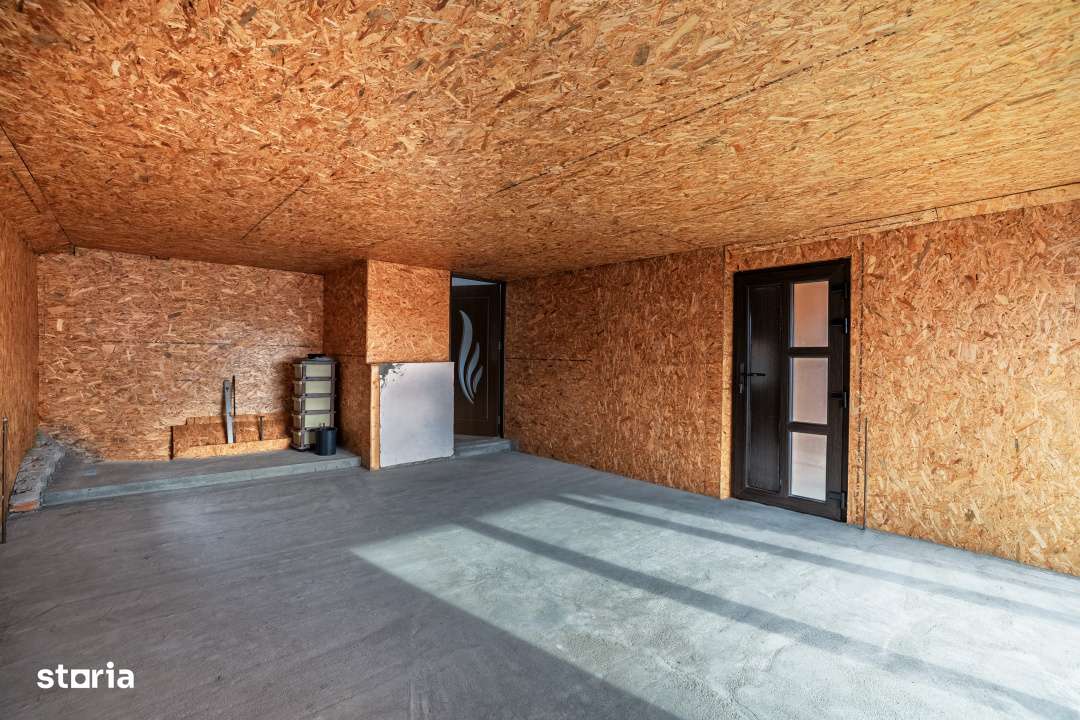 Doua case in aceeasi curte Pitesti, Strada Turcesti-16