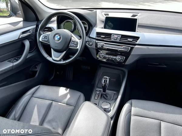 BMW X1 sDrive20i - 14