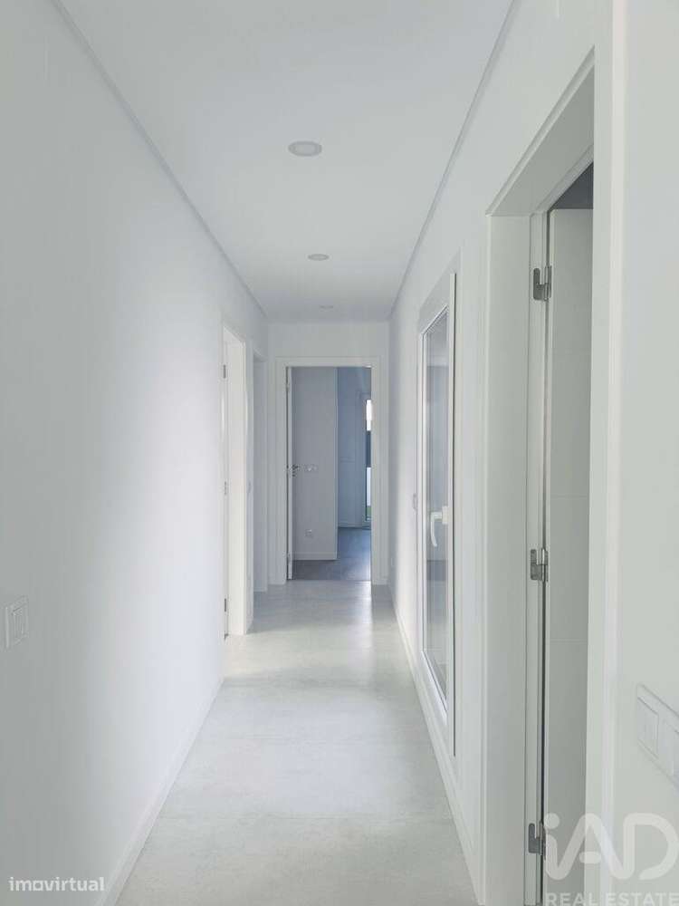 Moradia geminada T3 em São Sebastião de 125 m2 - Grande imagem: 5/21