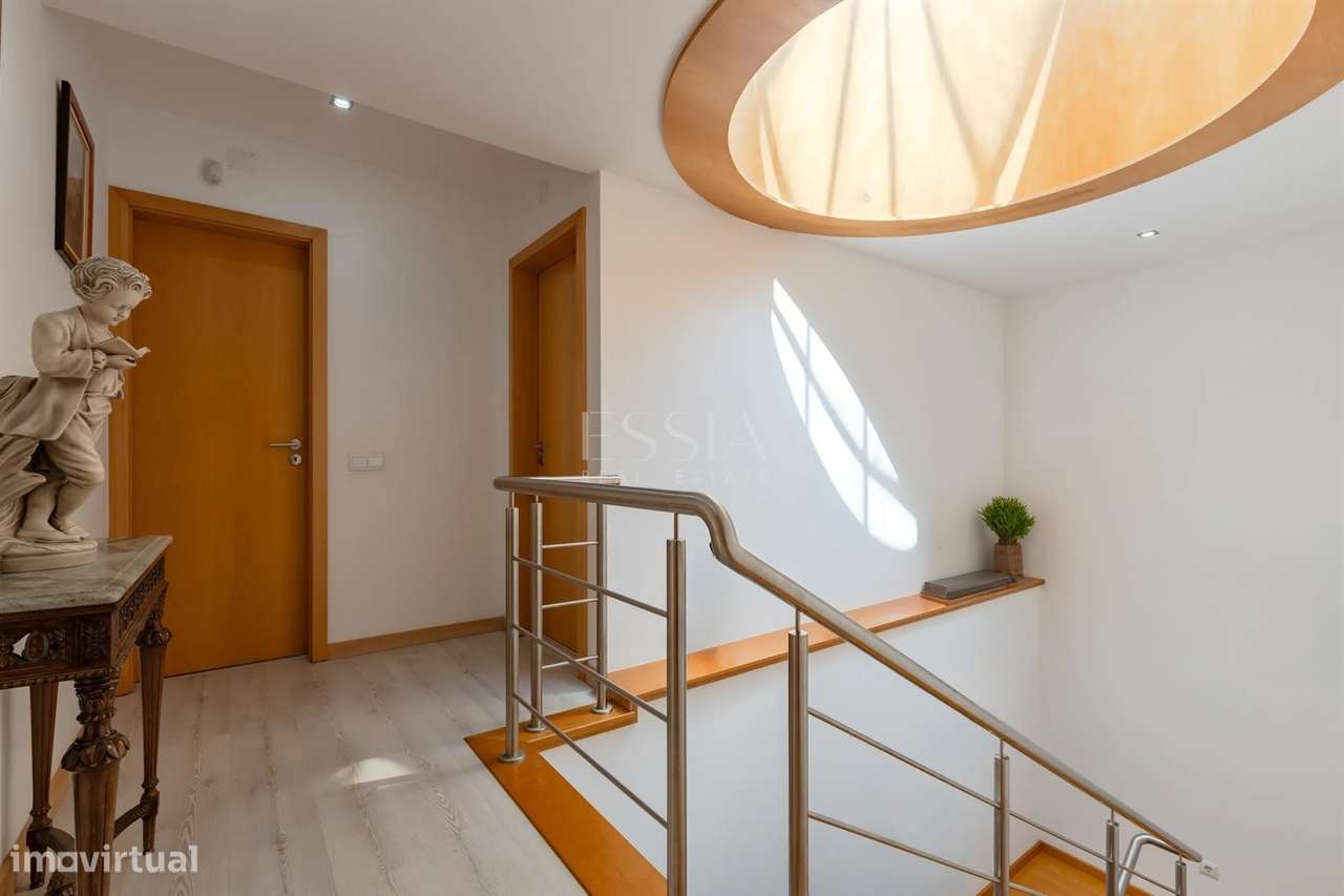 Moradia T4 com Jardim no Bonfim, Porto - Grande imagem: 5/30