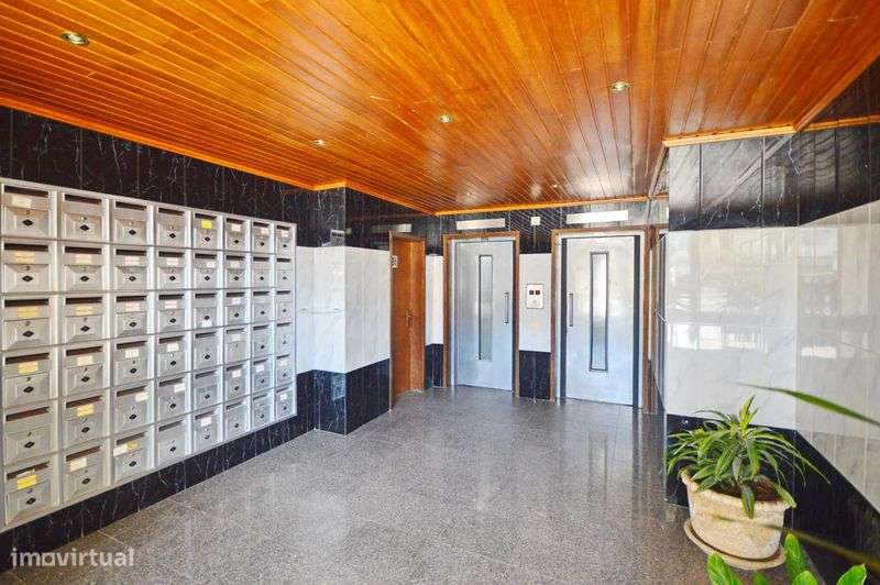 Apartamento T2 11º andar 104 m2 com garagem, Vista deslumbrante - Grande imagem: 4/12