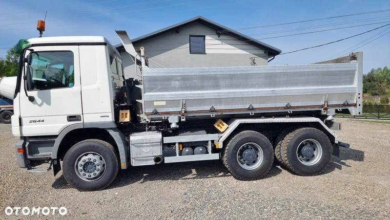 Mercedes-Benz Actros 2644 - 4