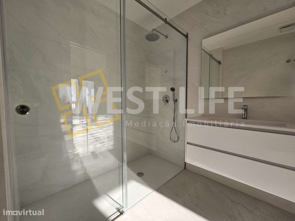 Penthouse T3 com 3 suítes e terraço com magnifica VISTA MAR - Ericeira-20