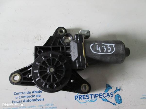 Motor Elevador Vidro 0130821648 PEUGEOT 306 SW 1999 TD - 1