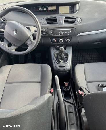 Dezmembrez Renault Scenic 3 1.5 dCi Euro 5 2012 K9K-J8 - 12