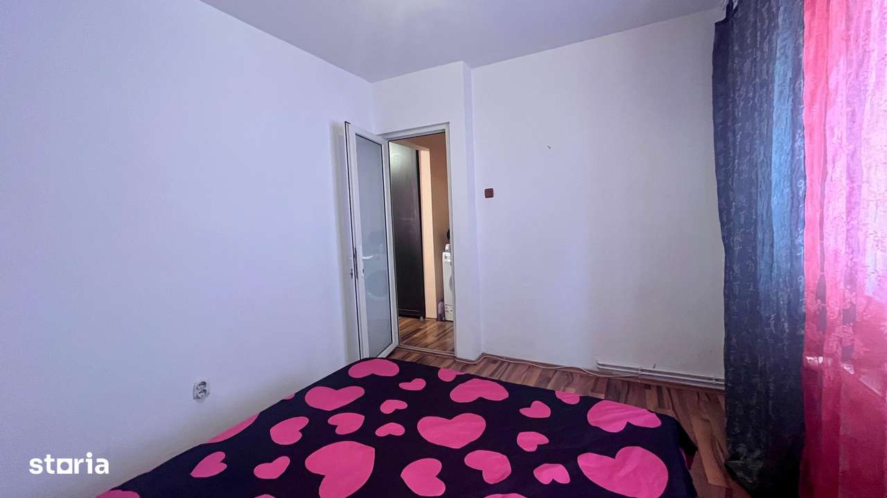 Apartament 3 Camere Str. Parcul Mic - Etaj Intermediar - Cod 5257-6