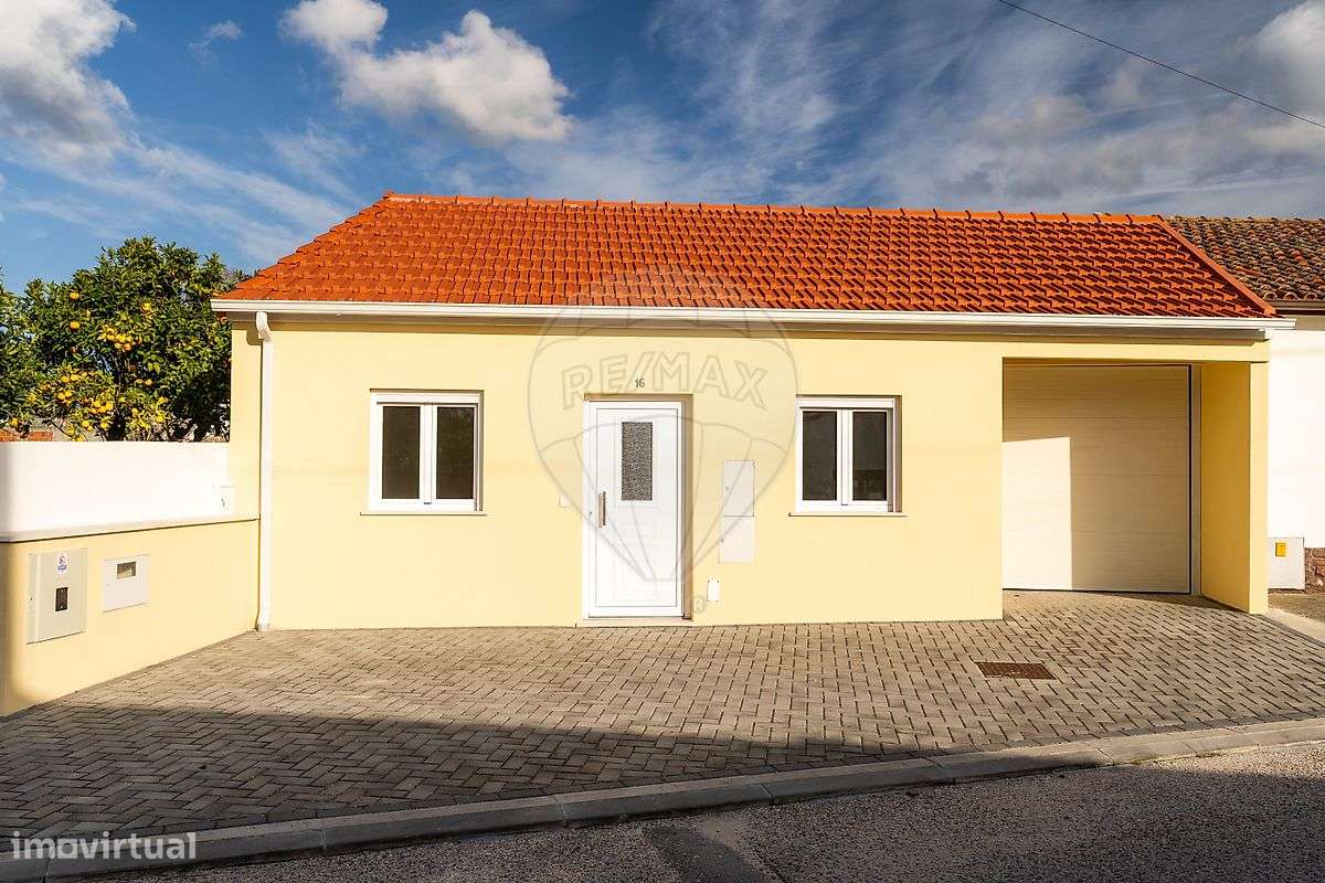 Moradia T2 para venda - Grande imagem: 2/29