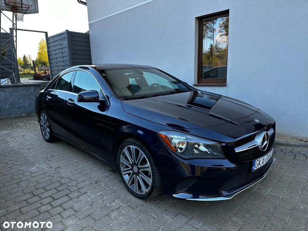 Mercedes - Benz CLA