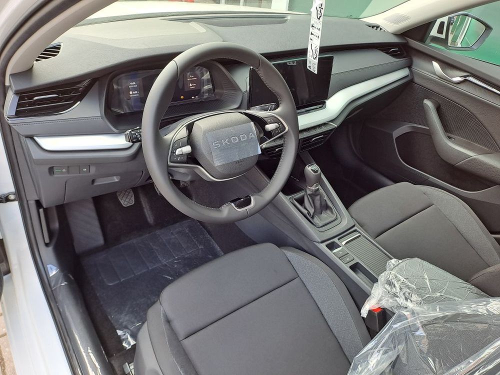 SKODA OCTAVIA 1.5 TSI 150KM ESSENCE DRIVE, dostępna od ręki