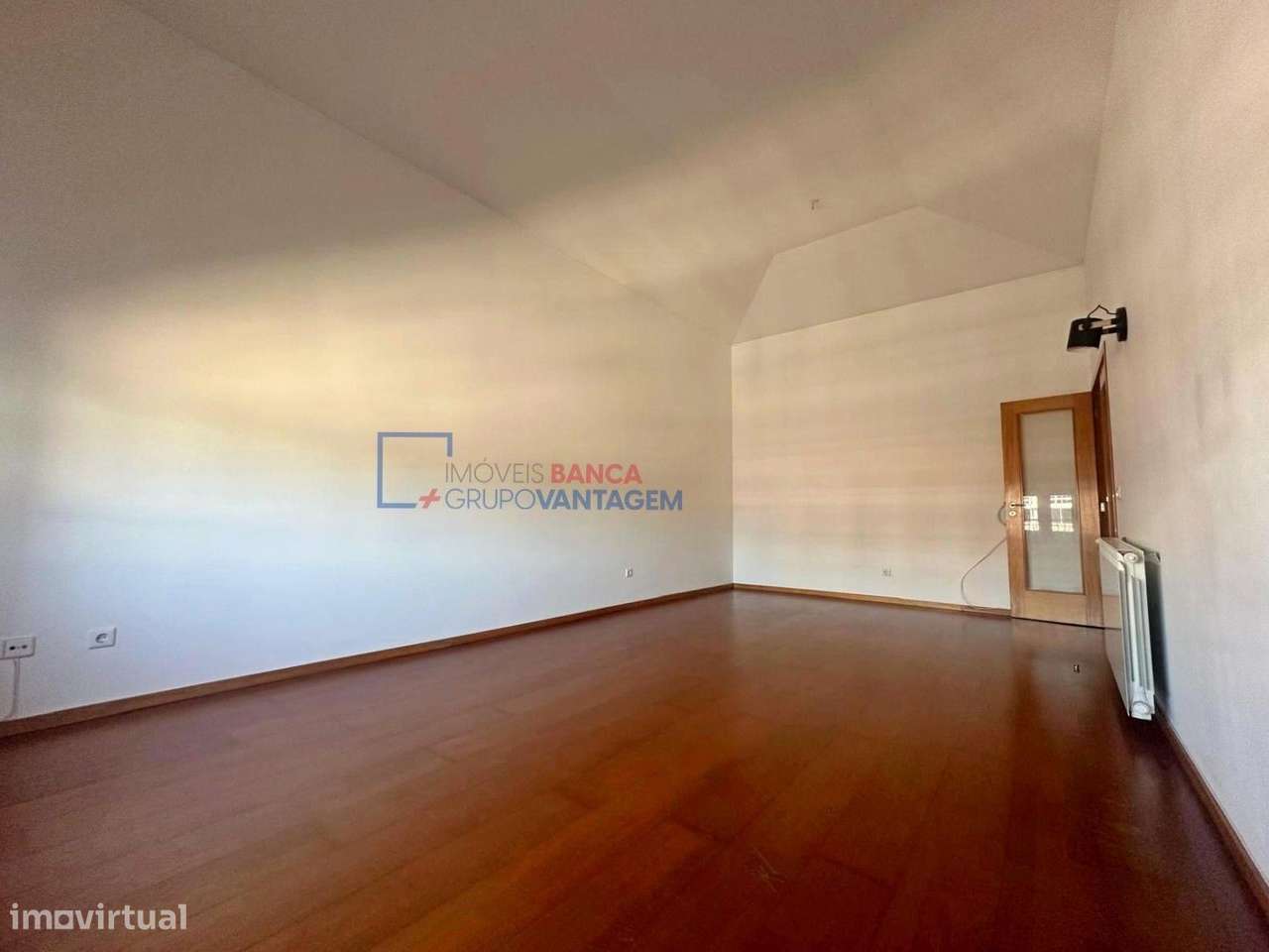 Apartamento, para venda, Vila Nova de Gaia - Oliveira do Douro - Grande imagem: 4/23