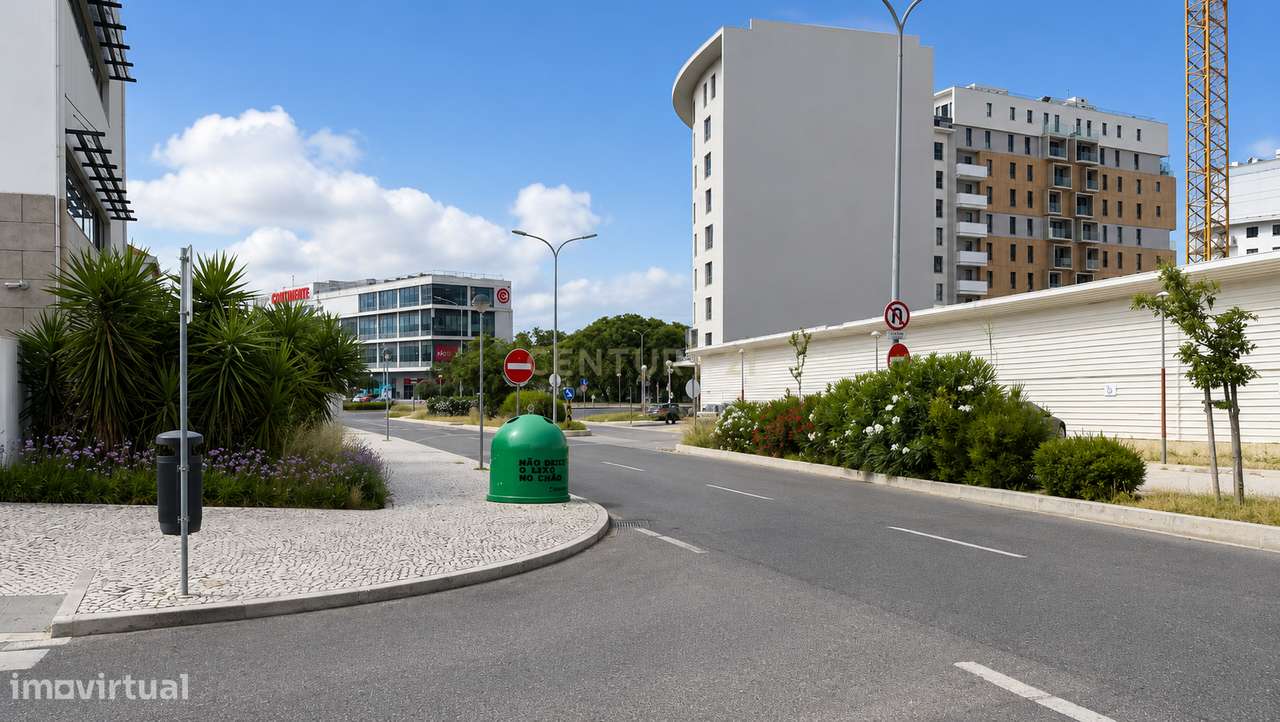 Avenida Altear | T2 de 144 m² com Piscina Rooftop e Garagem | Próximo-22