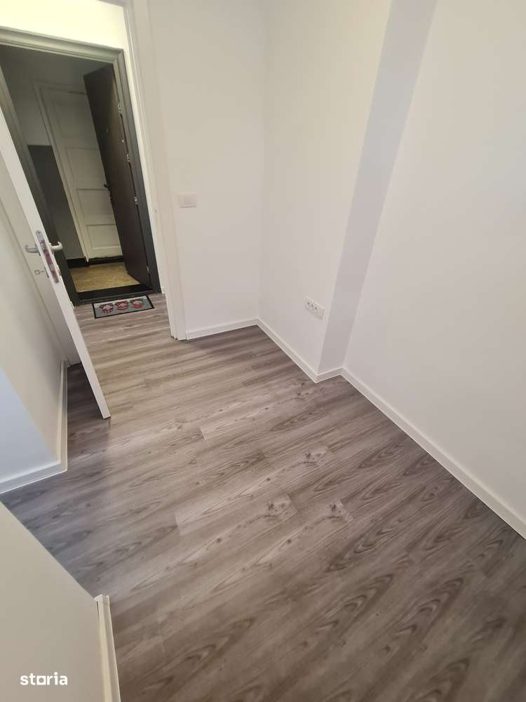 Zona Tribunal- garsoniera decomandata, renovata complet, 25 mp utili-1