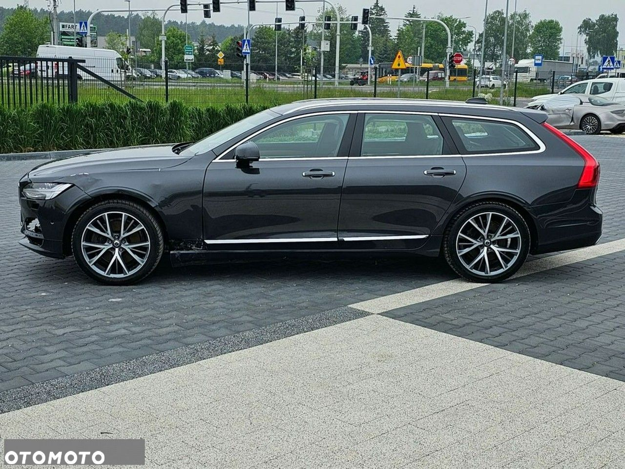 Volvo V90 D5 SCR AWD Inscription - 9