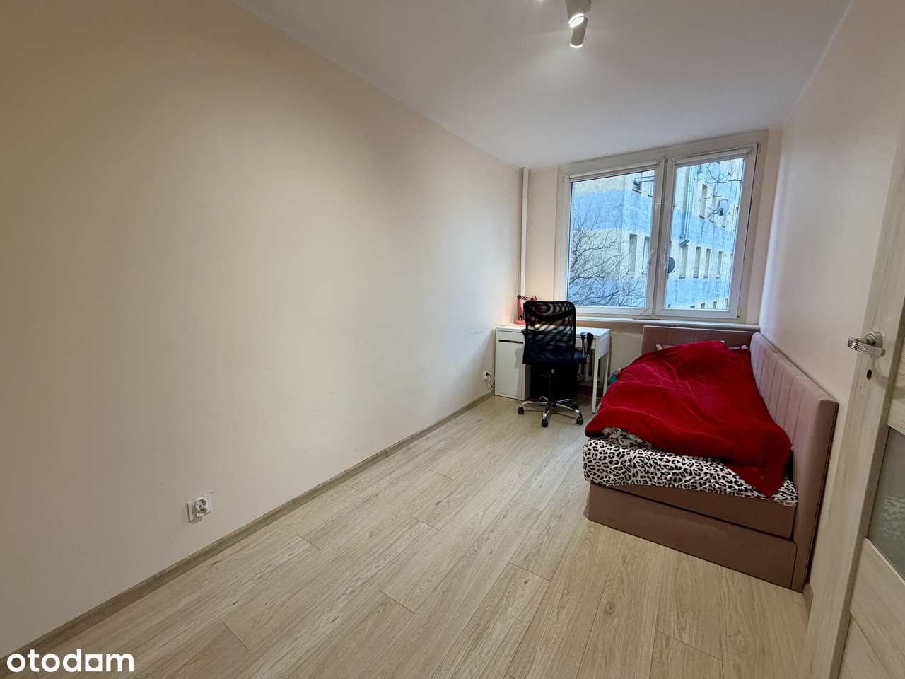 3 pokoje po remoncie | Centrum | Zakup spoza UE! | Bez prowizji!-16