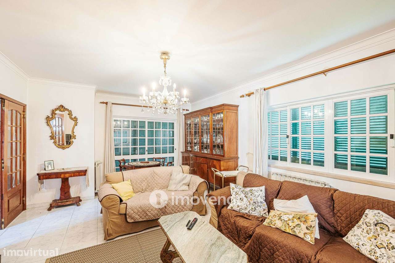 Moradia isolada T5, com vistas sobre o Tejo, em Caxias - Grande imagem: 4/38