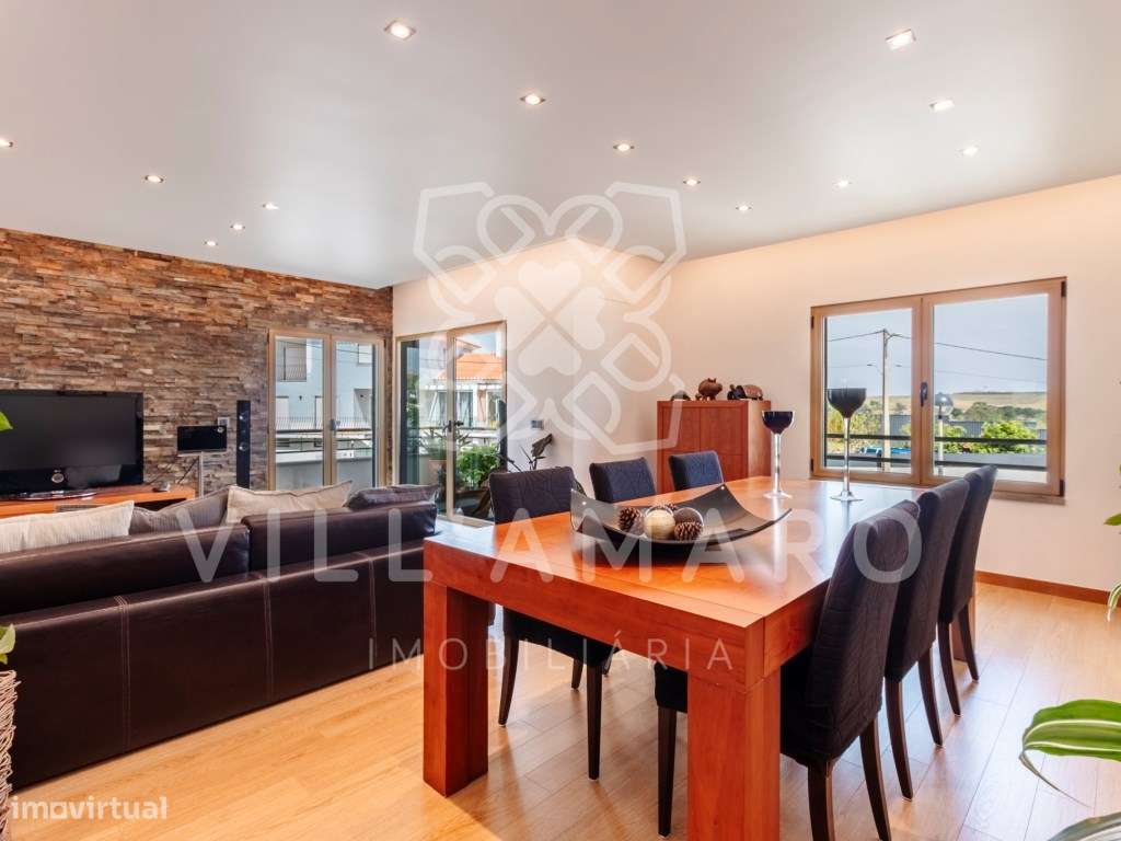 Apartamento T4 Duplex | Condomínio Fechado | São Pedro da Cadeira-56