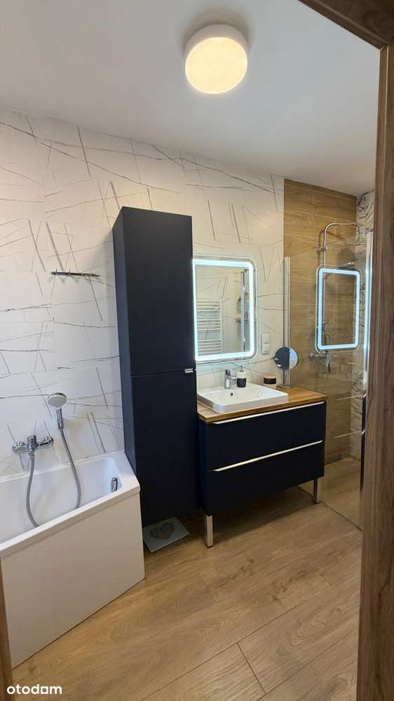 Dom przy ul. Katowickiej – idealny na działalność lub usługi!-6