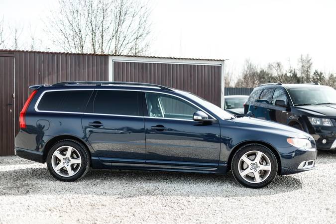 Volvo V70 2.5T R-Design Summum - 7