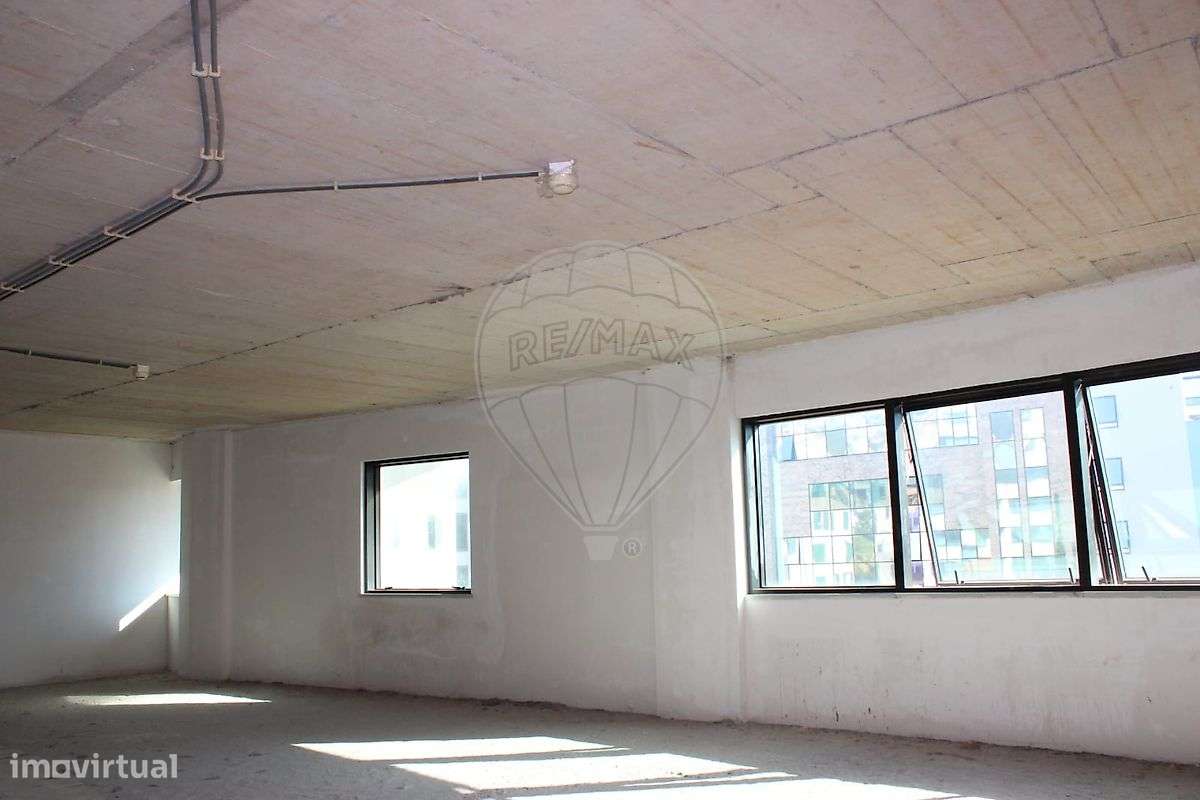 Escritório  para arrendamento - Grande imagem: 3/19