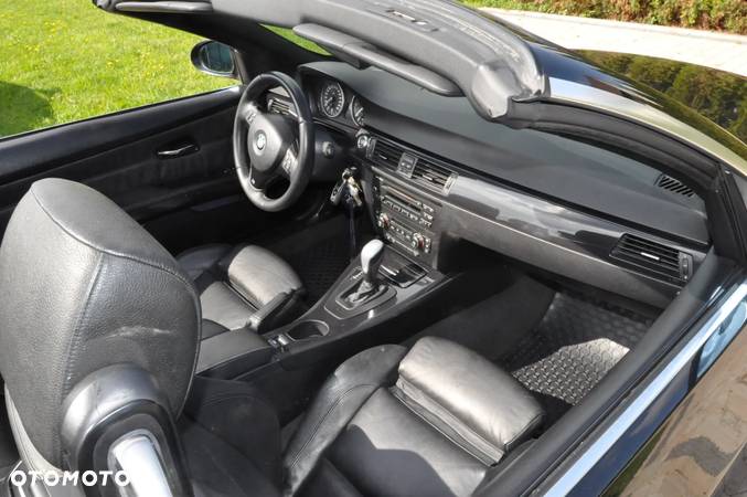 BMW Seria 3 325d DPF Cabrio - 19