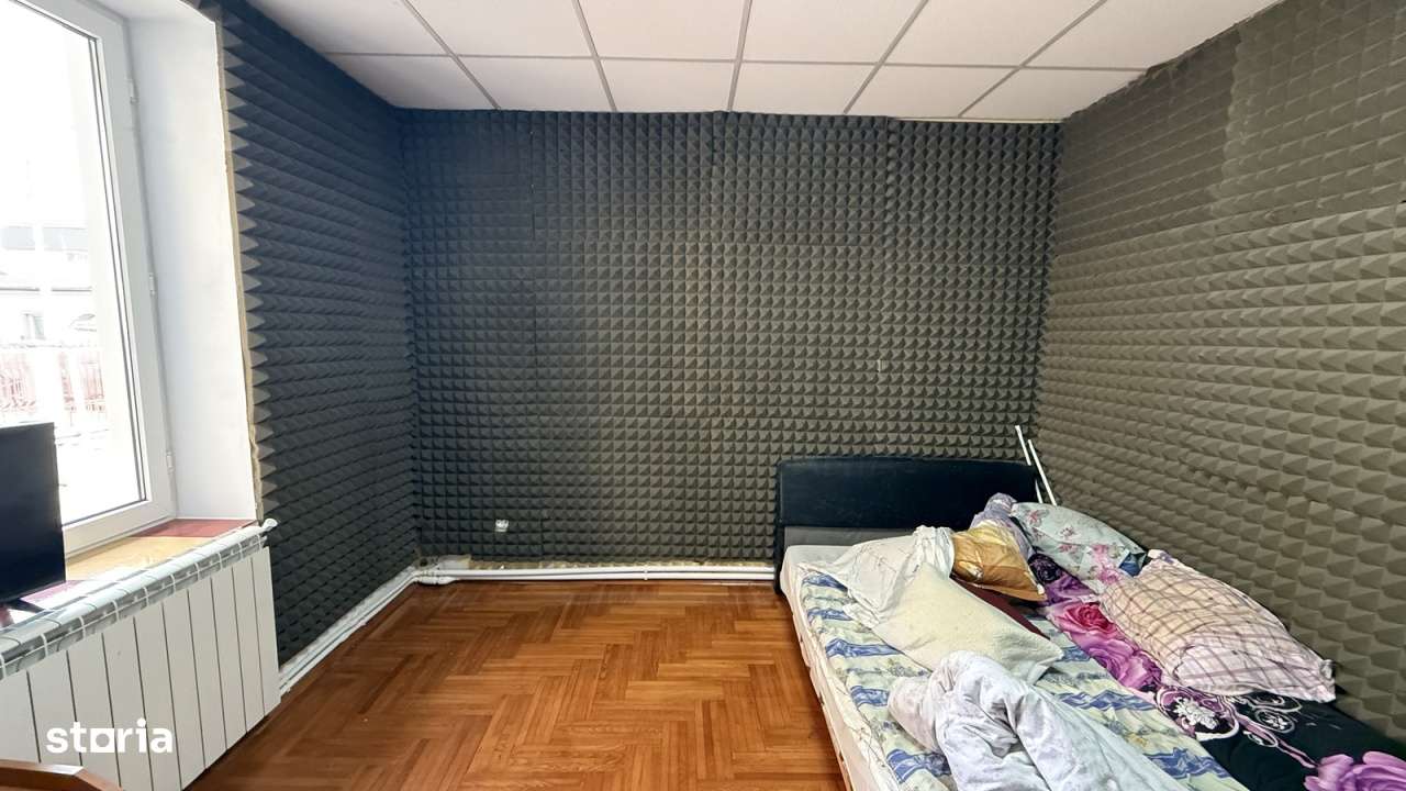 Casa cu Teren I Bucurestii Noi I Pretabil Dezvoltare - Imagine principală: 4/15