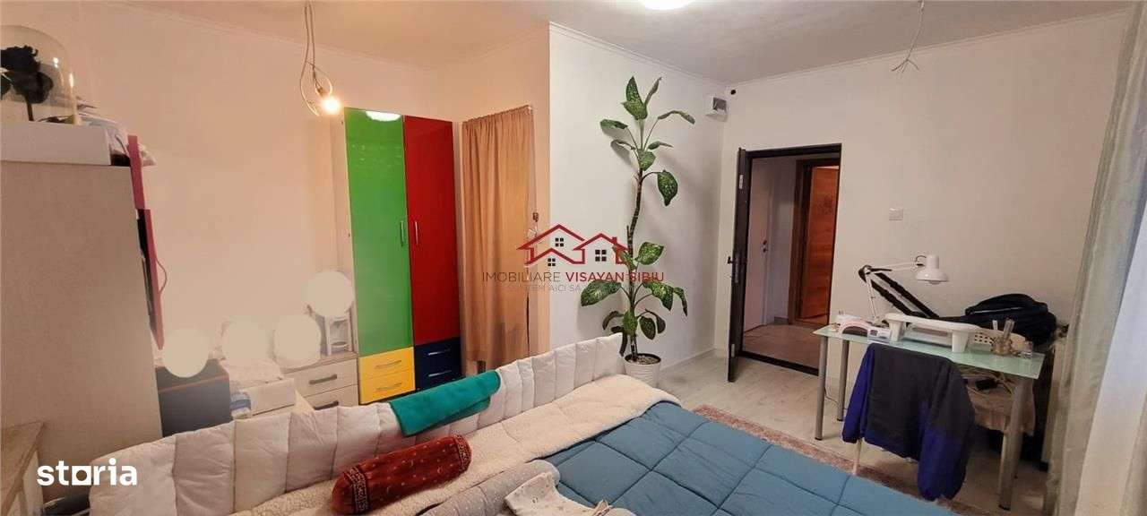 apartament spatios la casa cu gradina,Cisnadie,comision 0-6