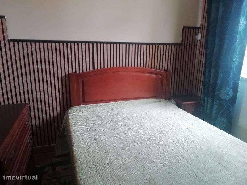 Alugo vivenda tipo T1 mobilada - Grande imagem: 4/5