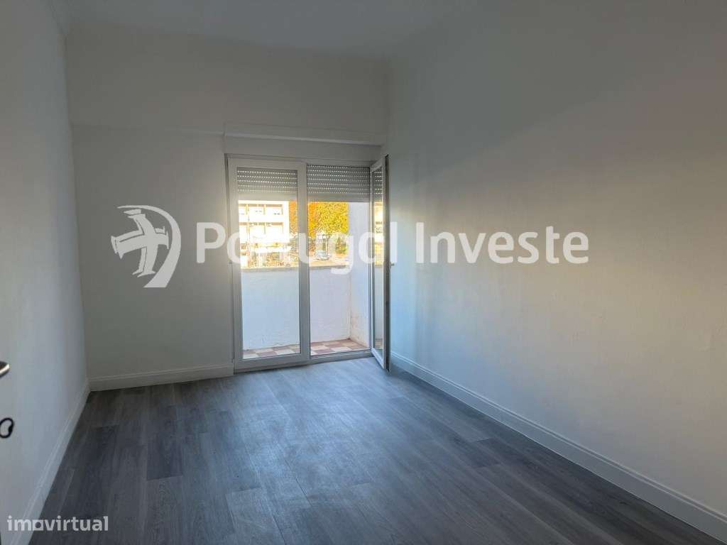 Apartamento T2 com excelente Luz natural próximo da estação - Setúbal - Grande imagem: 3/17