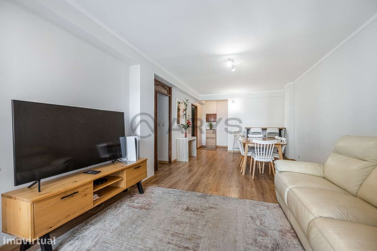 Apartamento T3 totalmente remodelado, com excelente exposição solar...-5