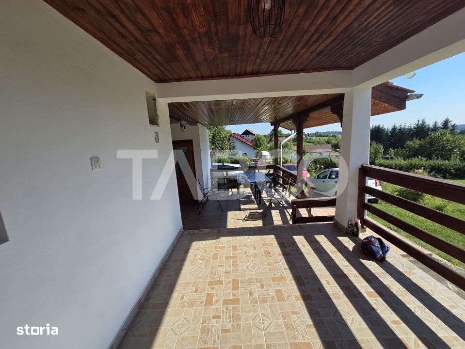 Casa de vanzare 3 camere 107 mp construiti 900 mp teren in Tocile-17