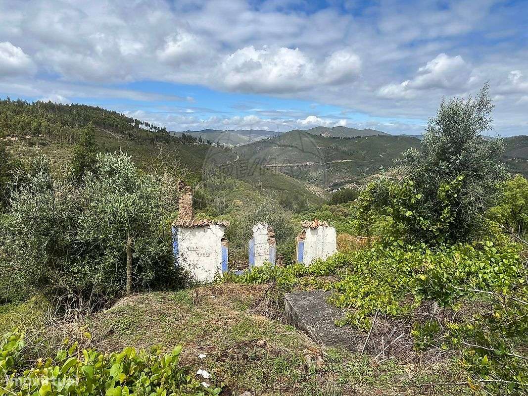 Moradia T4 para venda - Grande imagem: 2/4