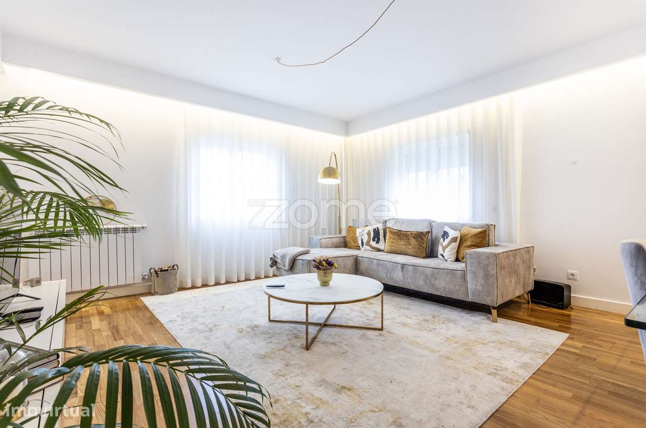 T2 Renovado Urbanização Casas do Lago - Grande imagem: 3/17