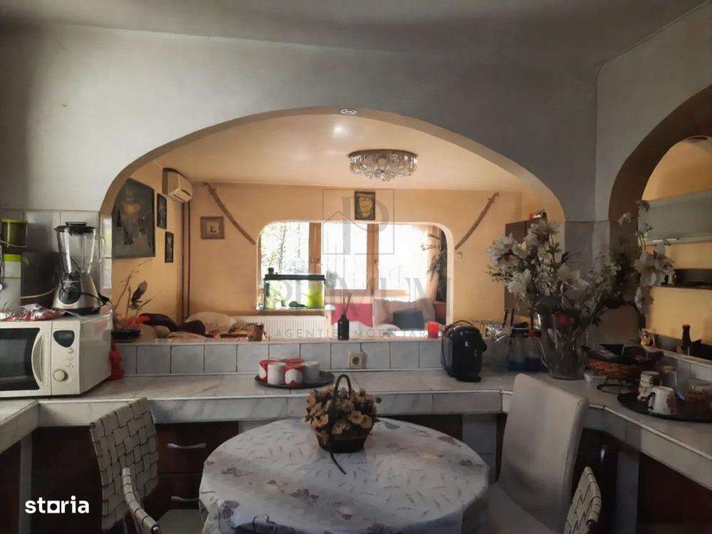 GIROCULUI - 3 CAM - 2 BAI - 2 BALCOANE - AC - PARTER - ZONA EXCELENTA- - Imagine principală: 3/8