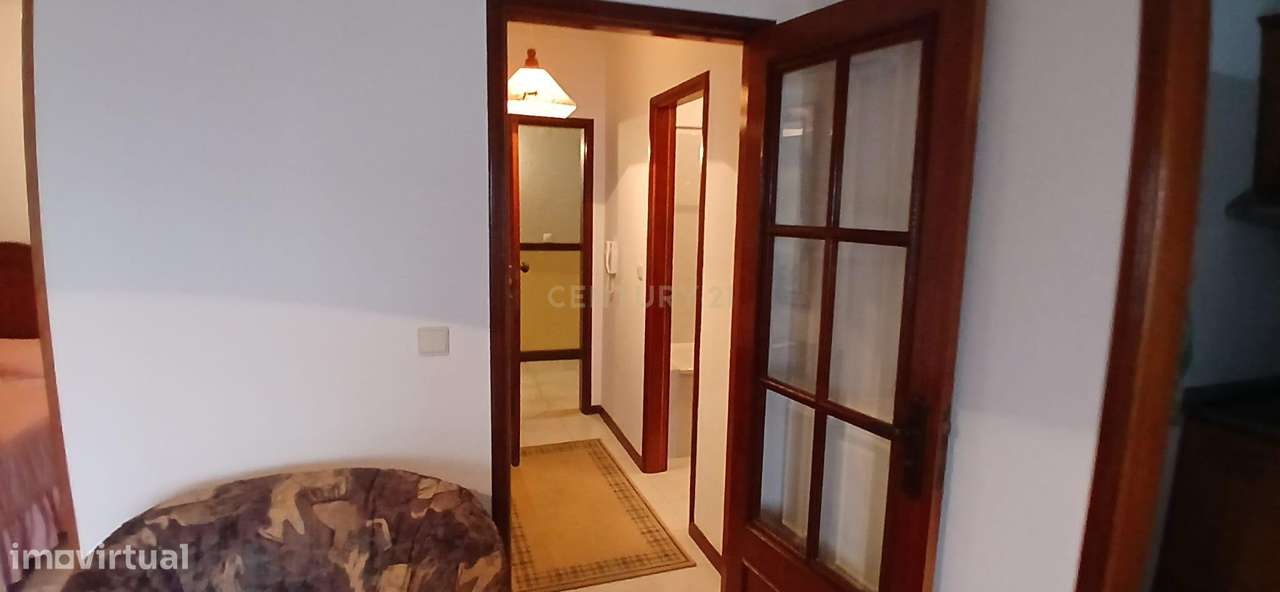 Apartamento T0 - Grande imagem: 2/19