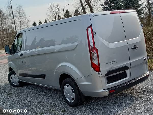 Ford Transit Custom - 11