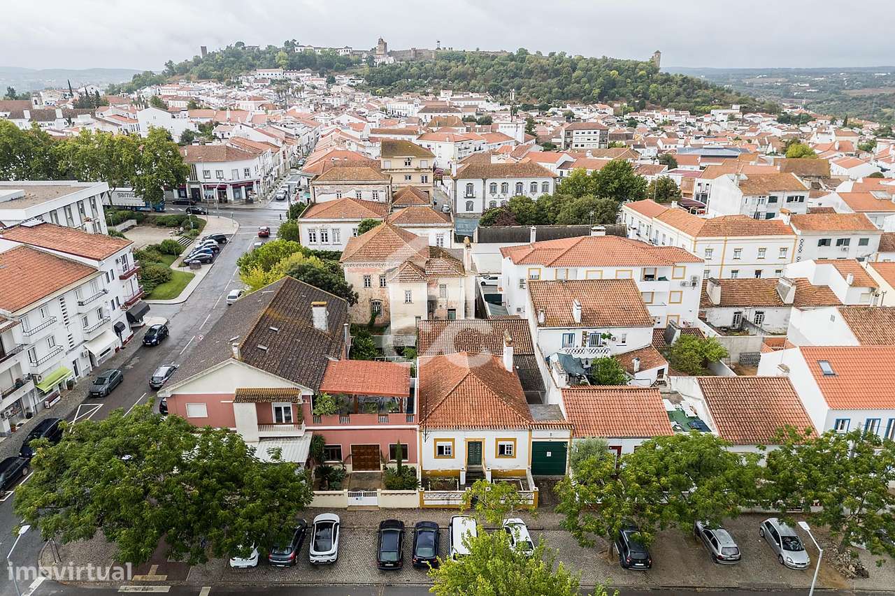 Moradia T3 c/ Quintal e Garagem no Centro de Montemor-o-Novo, Évora-28