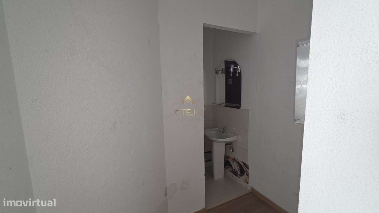 Loja Fantastica Pinhal Novo 4 montras-6