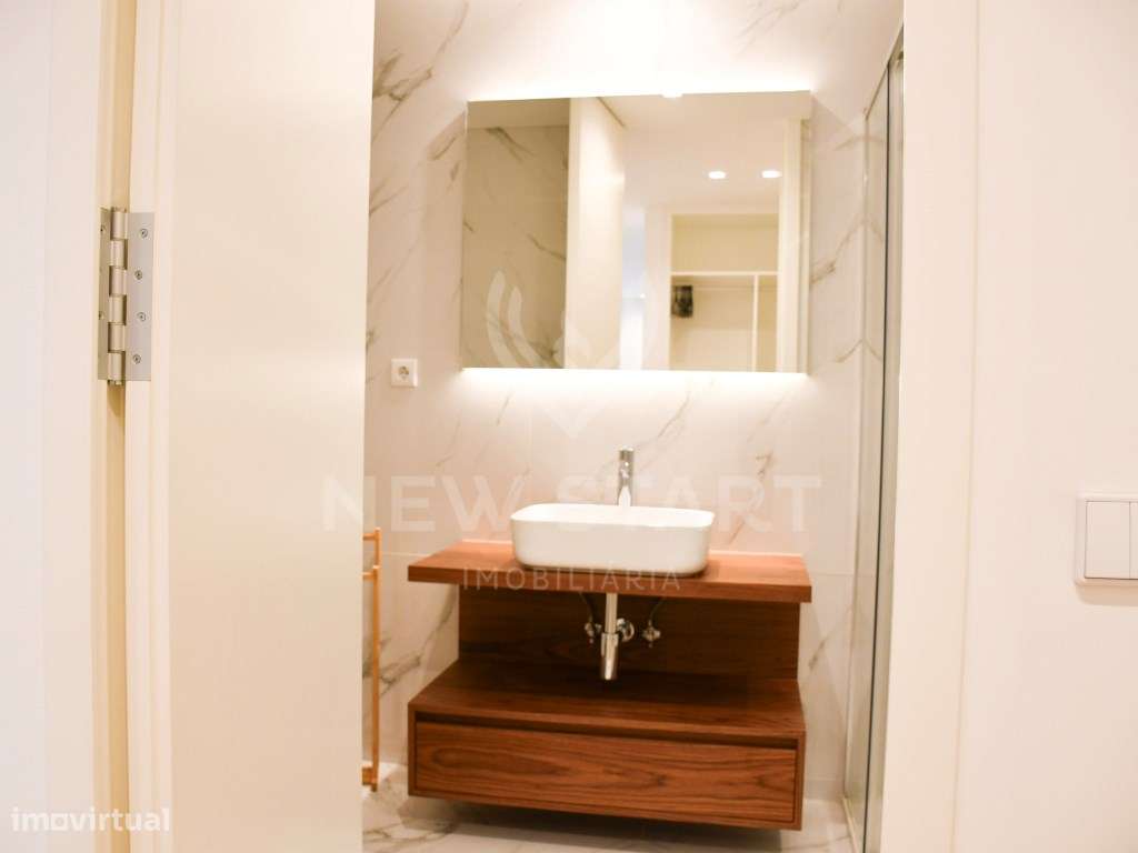 Apartamento T4 de Luxo no Del Mar Marina em Olhão-25