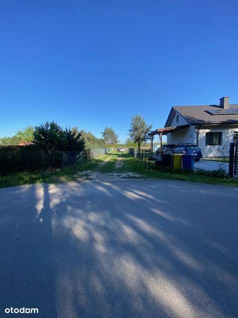 Działka rolna 42x17 m w cichej okolicy-10