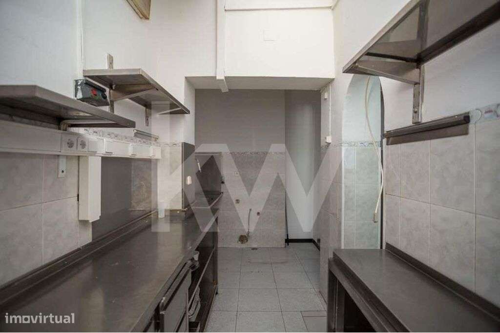 Loja para Comércio/Restaurante no Dafundo - Grande imagem: 5/12