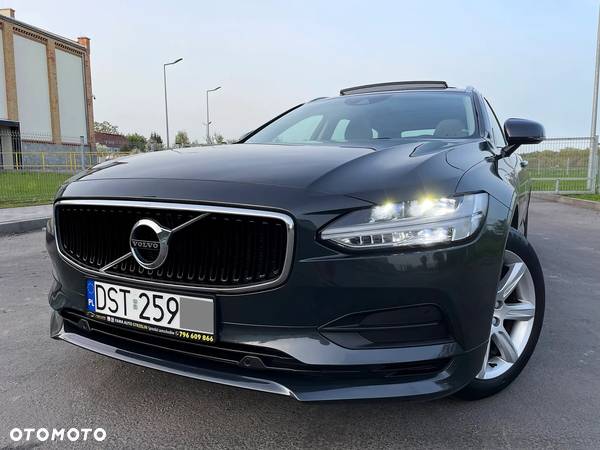 Volvo V90 D3 Momentum Pro - 20