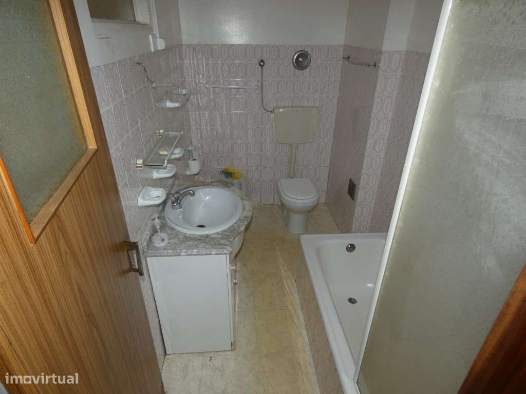 Cacem, Sintra, Apartamento de 4 Assoalhadas Praceta Capitão Américo...-8