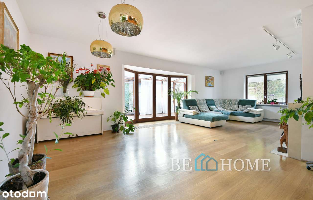 Parterowy dom 201 m2, 5 pokoi, działka 674m2, z ogrodem zimowym-8